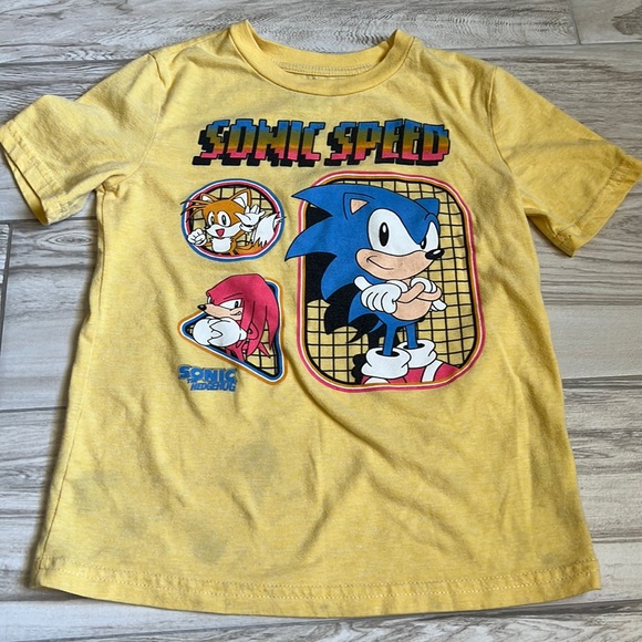 • Jumping Beans - Sonic Shirt, 6 • - Picture 1 of 6